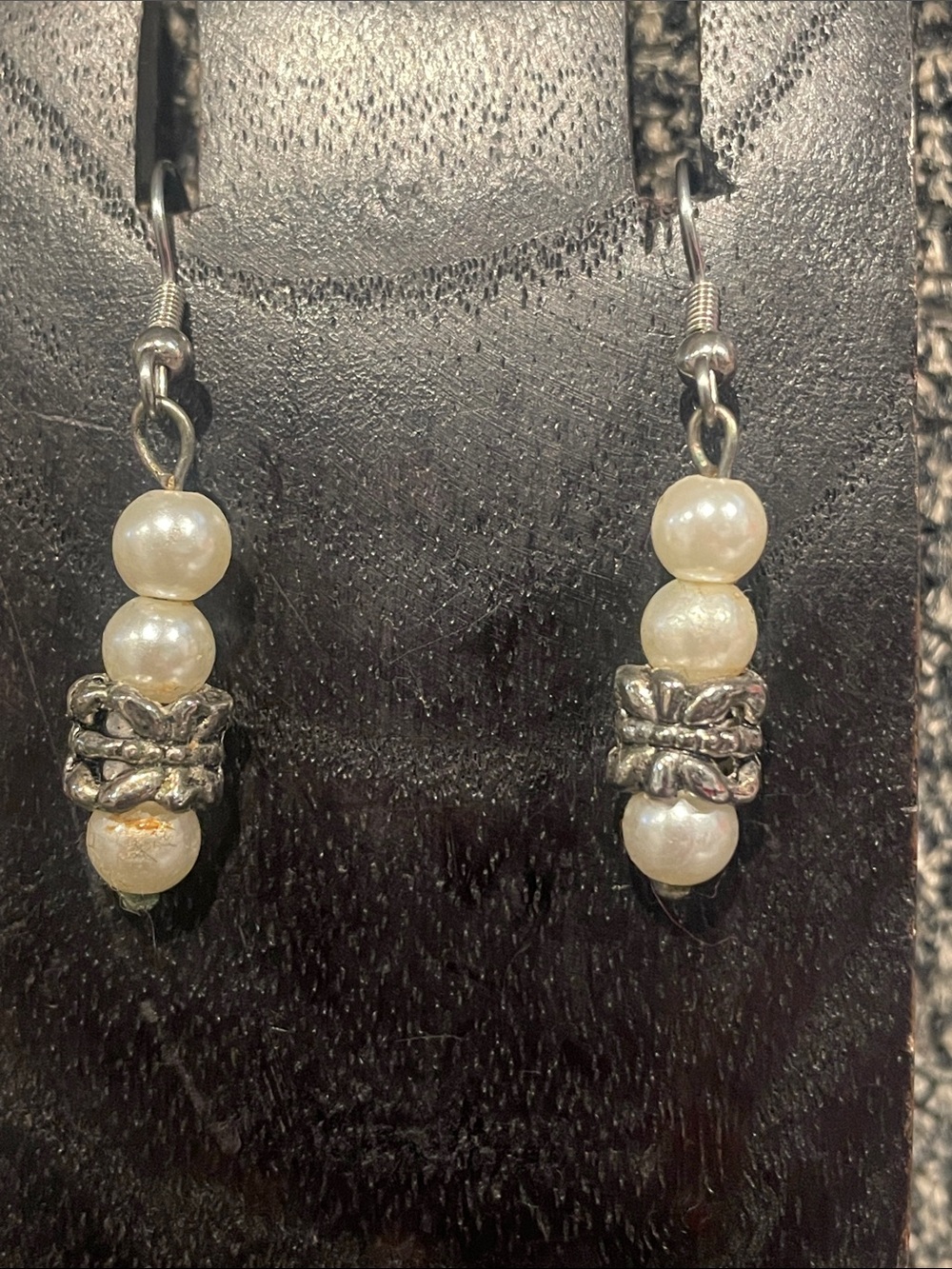Vintage Lightweight Faux Pearl Dangle Earrings